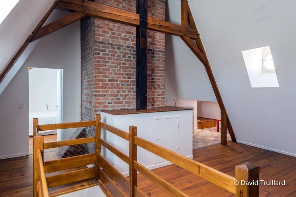 Mana - Maui - Grand Loft En Duplex Avec Vue Sur Place Ducale Parking Inclus * Charleville-Mezieres